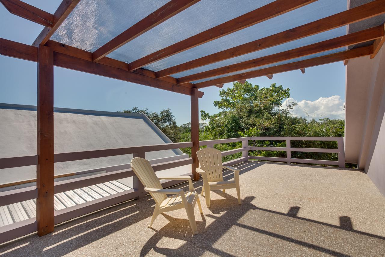 Bayshore Bijou Suites Maya Beach Zewnętrze zdjęcie